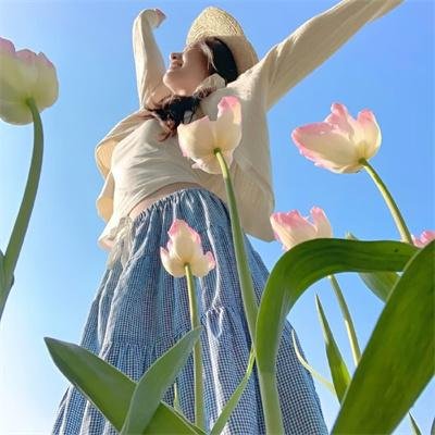 骚动时节的少女们啊
